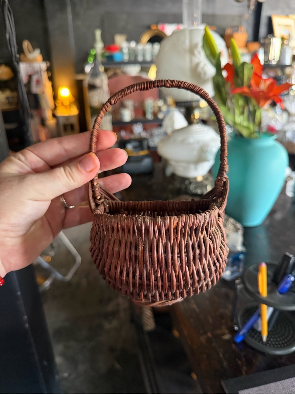 Vintage Retro Handwoven Mini Wicker Basket with Handle - Brown